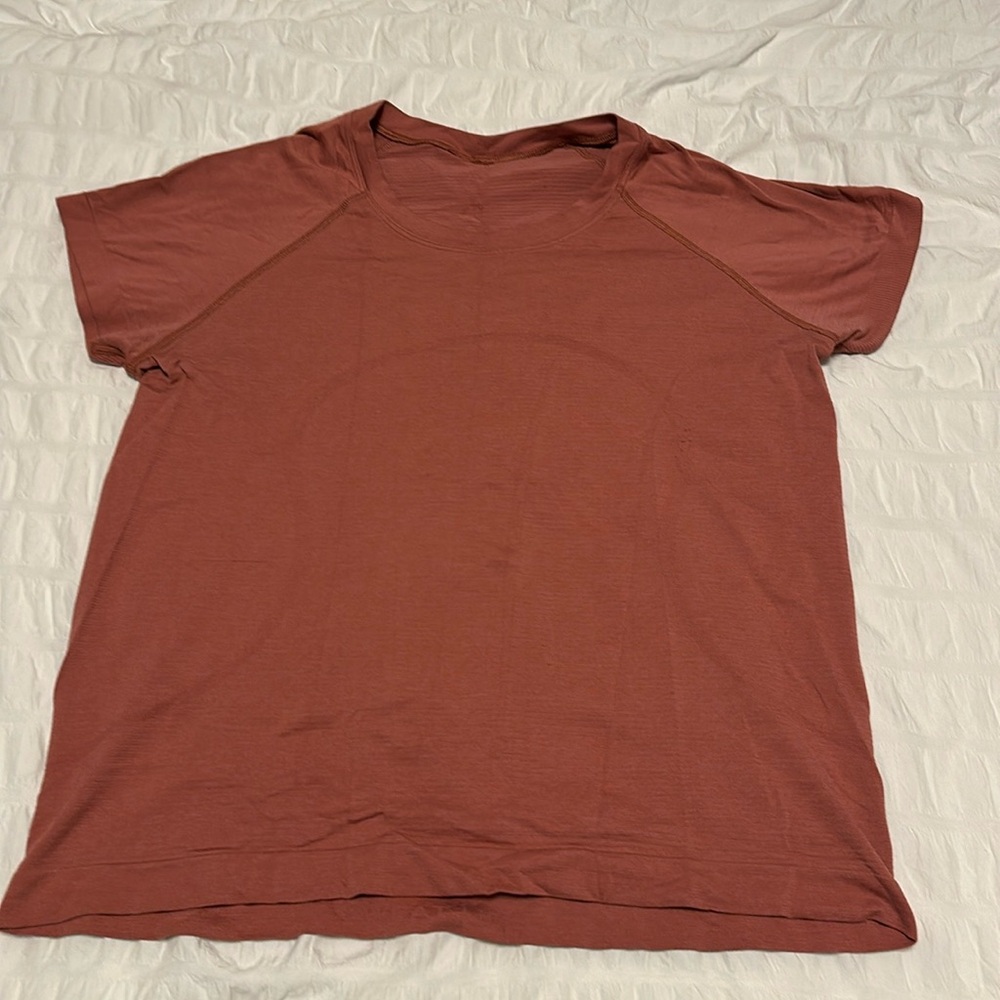 LULULEMON SWIFTLY SHORT SLEEVE TEE